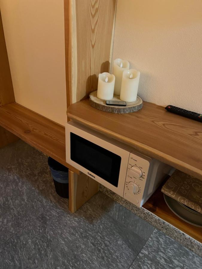 بينْسولُ B&B Casa Il Sasso المظهر الخارجي الصورة