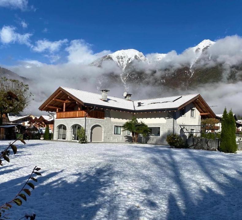 بينْسولُ B&B Casa Il Sasso المظهر الخارجي الصورة